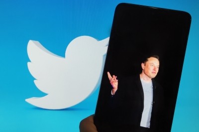 'Over my dead body': Musk tells investor on paying Twitter office rent