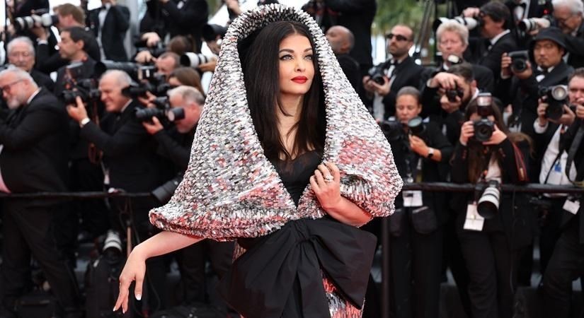 Aishwarya Rai Bachchan dazzles at Cannes 2023 red carpet.(photo:IANSLIFE)