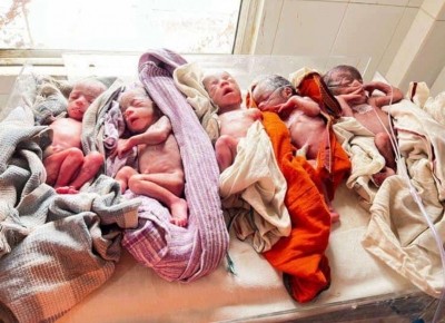 Jharkhand: Woman gives birth to five babies at RIMS