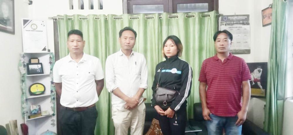 Vekhonielü Cürhah with CWA officials in Kohima on May 18.