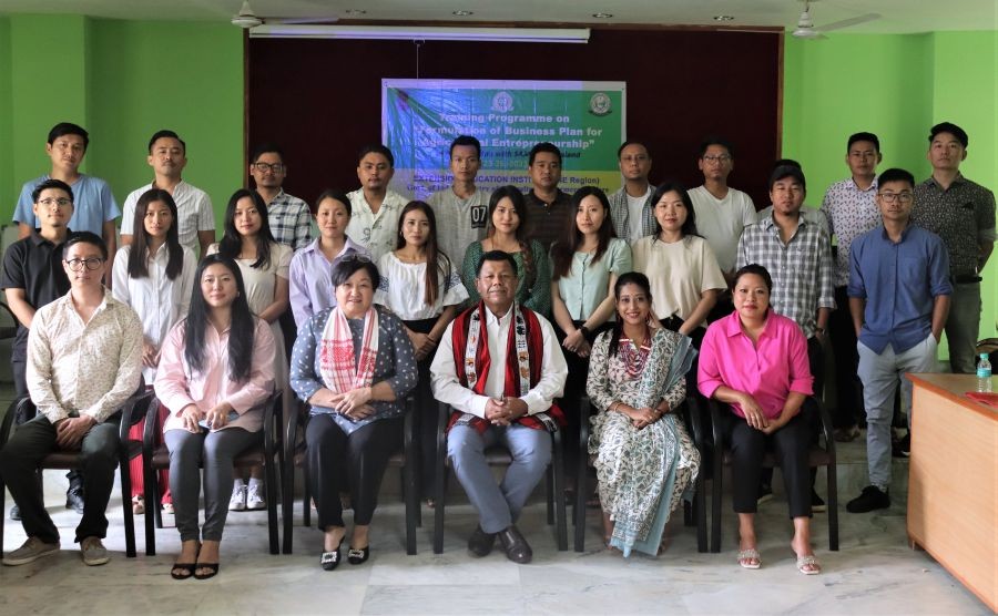 Resource persons and officials from EEI (NE Region) Khanapara, Guwahati, Deputy Project Directors SAMETI and training participants.