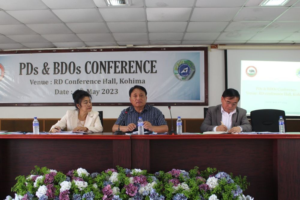 Minister Metsubo Jamir (center) addressing the Project Directors and BDOs Conference 2023 at RD Conference Hall on May 6.