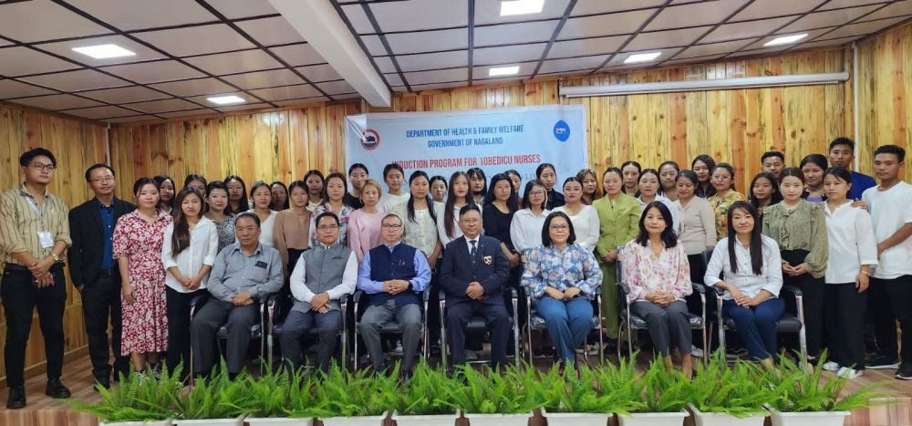 Commissioner & secretary for health and family welfare, Y Kikheto Sema, Director, 10BedICU eGov Foundation, Bisoya Loitongbam, Dr C Tetseo, Dr Sentimeren, Managing Director NHAK and Dr Ritu Thurr, Mission Director NHM with the newly inducted nurses of 10BedICU project at NHAK on June 30. (Morung Photo)