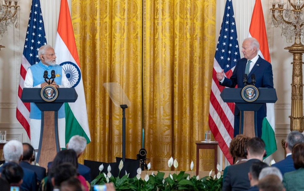 Washington : Prime Minister Narendra Modi with US President Joe Biden during a press conference in the East Room of the White House in Washington, on Thursday, June 22, 2023. (Photo:IANS/Twitter)