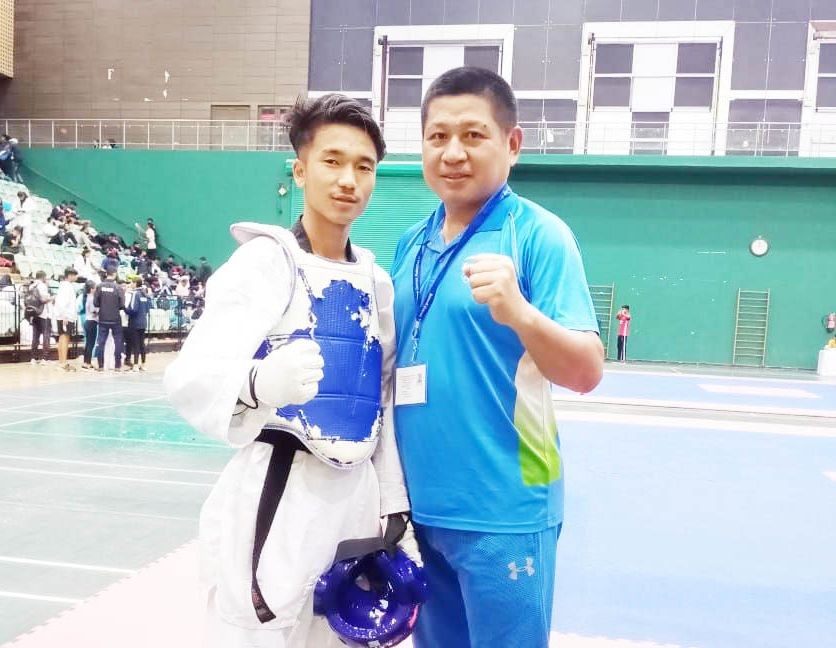 Tenloi Phom secured silver medal in 48kg category of Taekwondo at 66th National School Games here at Delhi.