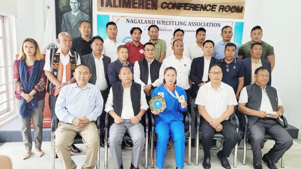 Vekhonielii Curhah with Keoshu, officials of youth resources and sports department, NWA and others during felicitation programme on June 1 in Kohima. (Morung Photo)