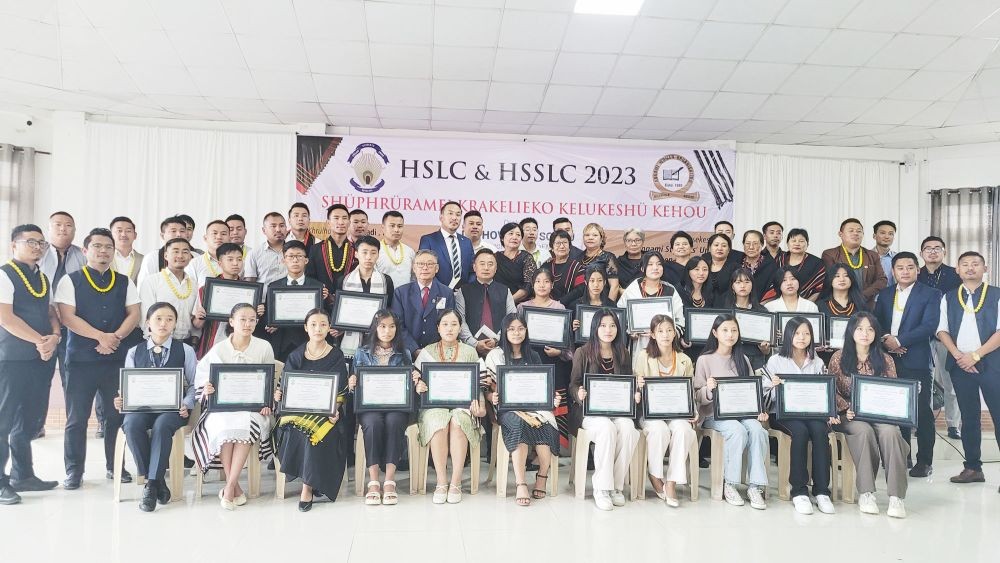 HSLC & HSSLC toppers with parents, Dr Hovithal Sothu, ASU, AWO officials and others during felicitation programme in Kohima on June 13. (Morung Photo)