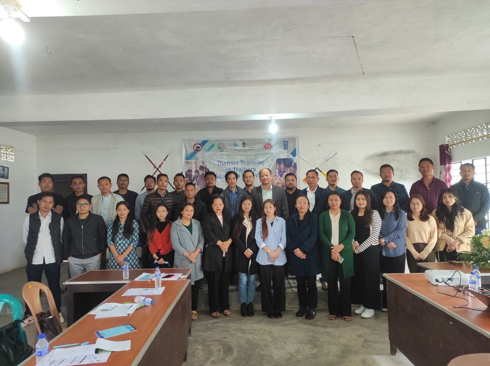 Resource person and participants at the district level workshop cum training on U-WIN at Zunheboto.