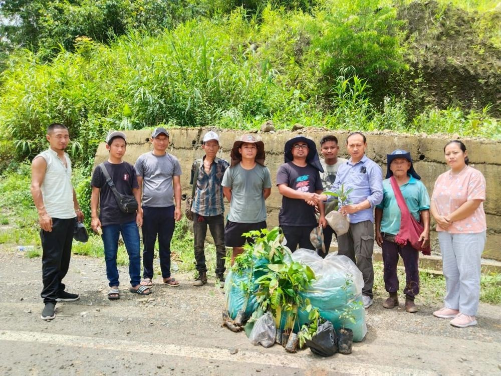 People taking part in the tree plantation drive.