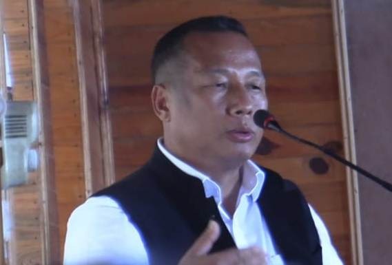 Kudecho Khamo addressing Phek DPDB meeting on August 10 at Phek.