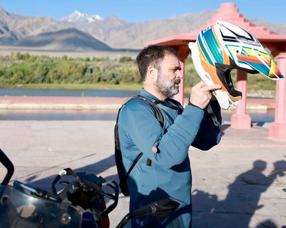 Leh: Congress leader Rahul Gandhi Rides Bike to Ladakh's Pangong Lake ,in Leh,on Saturday,August 19,2023.(IANS/Twiter:@INCIndia)