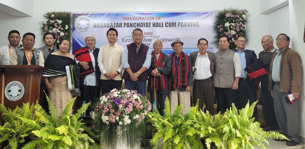 Er Kezhazelhou Theünuo and others during the inauguration of Nagabazar Panchayat hall-cum-parking in Kohima on August 4. (Morung Photo)