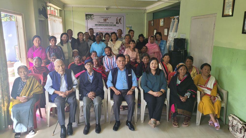 Dignitaries with senior citizens during 18th foundation day of Good Samaritan Senior Citizen’s Home at Meriema on August 1. (Morung Photo)