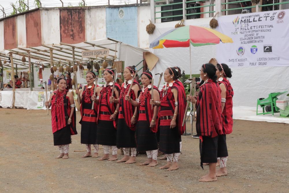 A cultural performance by a troupe from Shiponger village during the Millet Festival in Shamator.