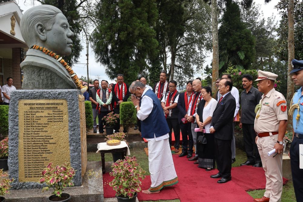Governor La Ganesan along with others paid a floral tribute to Dr Imkongliba Ao at Raj Bhavan, Kohima on August 24. (Photo Courtesy: PRO Raj Bhavan, Kohima)