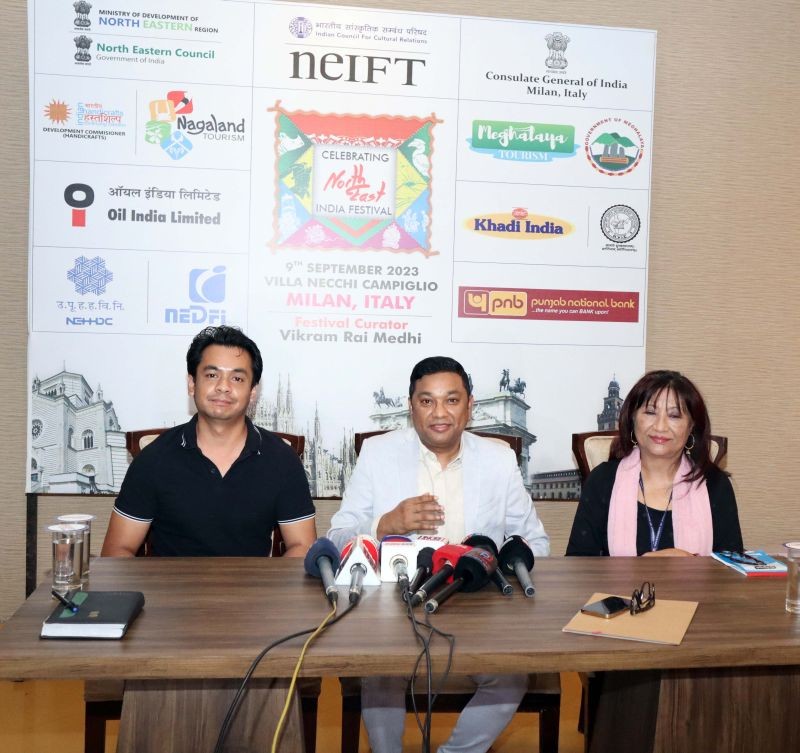 Vikram Rai Medhi and others addressing a press conference on September 3 at Delhi.