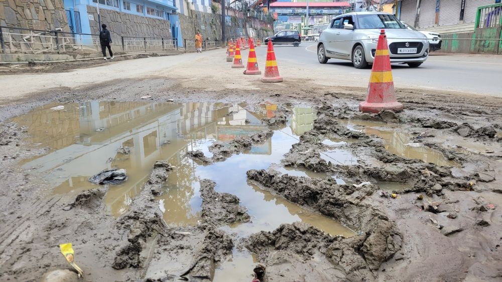Mud slush in the main town around Y Junction Kohima, highlighted by The Morung Express on its September 11, 2023 issue, has been attended to by the concerned authority on September 12.