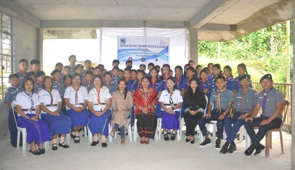 Thungbeni Ngullie along with BS&G officials during the International Day of Peace held on September 21.