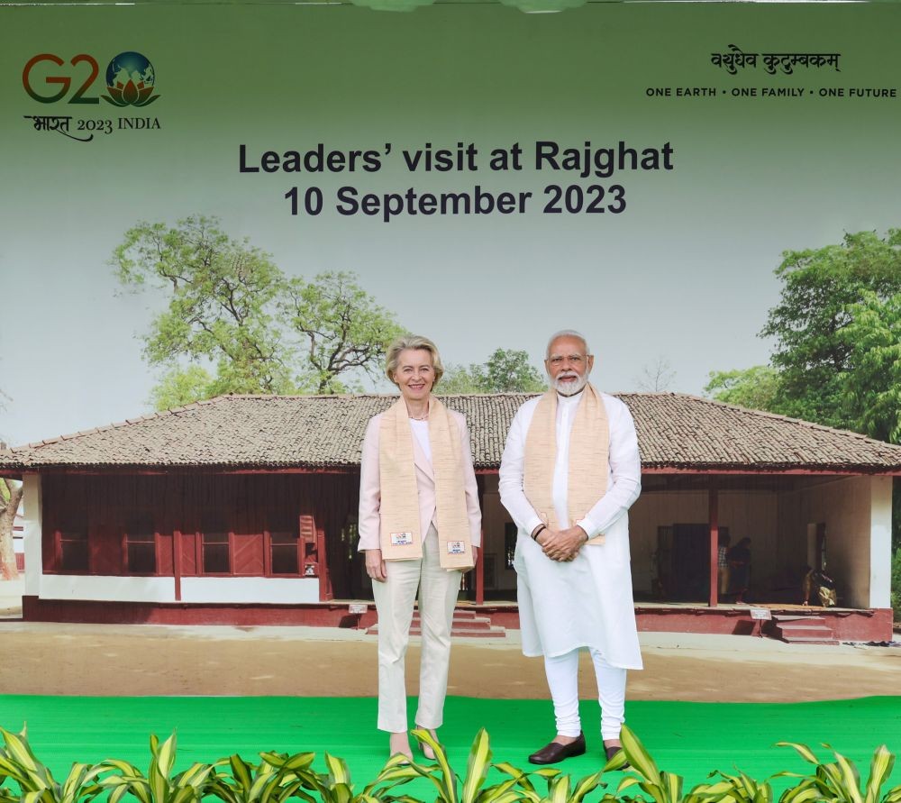 New Delhi: Prime Minister Narendra Modi welcomes President of the European Commission Ursula von der Leyen upon her arrival at the Rajghat on the final day of the G20 Summit, in New Delhi, on Sunday, September 10, 2023. (Photo: IANS/PIB)