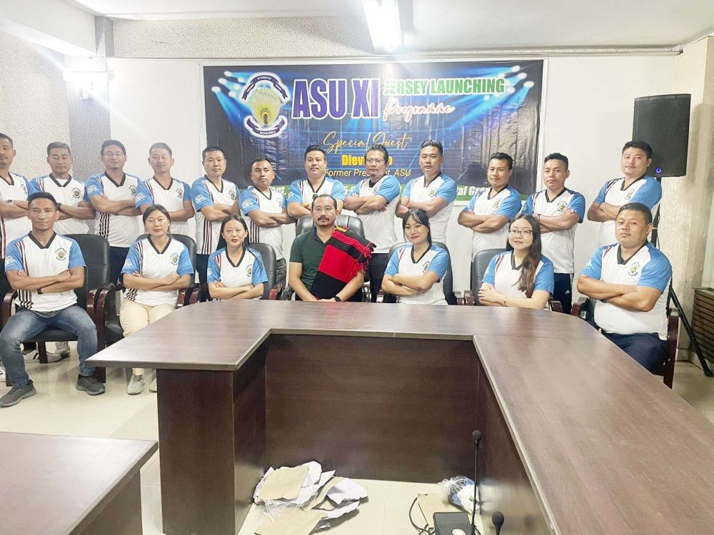 Angami Students’ Union (ASU) XI jersey was launched in Kohima by ASU former president Dievi Yano. ASU, AYO, ASU Senior’s FC and NSF will have an exhibition match on October 8 at Indira Gandhi Stadium Kohima as part of the 23rd NSF Martyrs’ Memorial Trophy 2023.