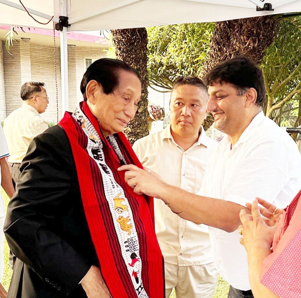 Former Chief Minister of Nagaland, Dr SC Jamir launched a booklet titled ‘Don't mind, I am still Growing’ on his 93rd birthday at his residence in Chümoukedima on October 17. Rajesh Kumar Sethi former NPCC Minority Deptt Chairman & General Secretary along with Dimapur DCC President, Kutoho Chishi, NPCC Minority Department, Chairman Javed Sarwar, NPCC Secretary Raj Kumar Jain, Ahad Talukdar and others visited Dr SC Jamir and wished him on his birthday, stated a press release.