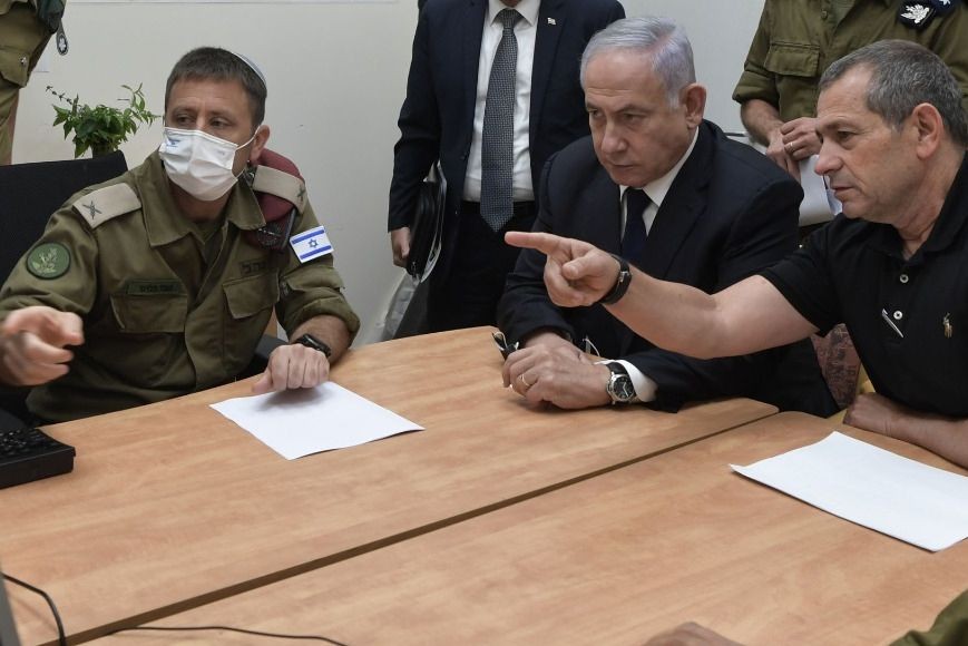 Israeli Prime Minister Benjamin Netanyahu (C) holds a meeting with Nadav Argaman (R), head of the Israeli General Security Service (GSS) commonly known as Shin Bet, at the HaKirya complex(Photo: Koby Gideon/GPO/dpa/IANS)