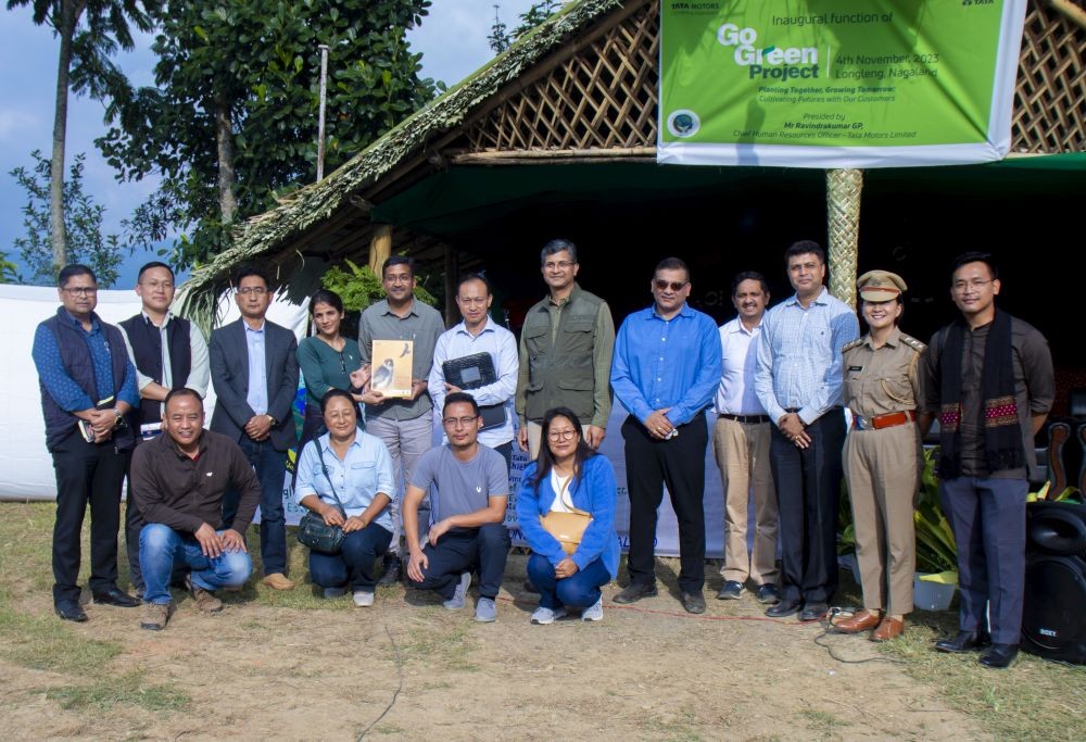 Ravindra kumar GP, Chief Human Resources Officer, Tata Motors Limited, Dr Y Nuklu Phom, Team Leader, Lemsachenlok, Dr Suresh Kumar, Senior Scientist, Wildlife Institute of India, Dehradun and others during the inauguration of Go Green Project at Yaongyimchen Village on November 4. (Morung Photo)
