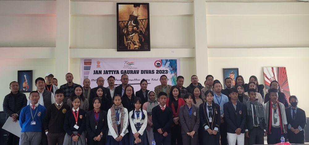 (Top) Participants of state level tribal painting competition with dignitaries on November 24. (Down) The winning paintings. (Morung Photo)