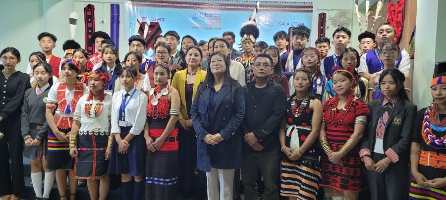 Temsunaro Aier and others with participants of Kala Utsav 2023-14 State Level Competition in Kohima on November 16. (Morung Photo)