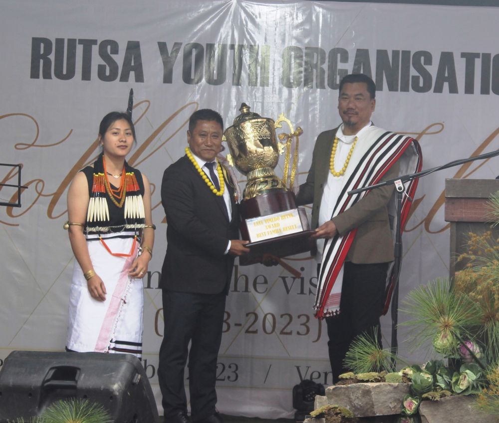Recipients of the many awards receiving the award during the Rutsa Youth Organisation Golden Jubilee held under the theme, “Ignite the vision” at Zieke, P. Khel in Kohima Village on December 28. (Morung Photo)
