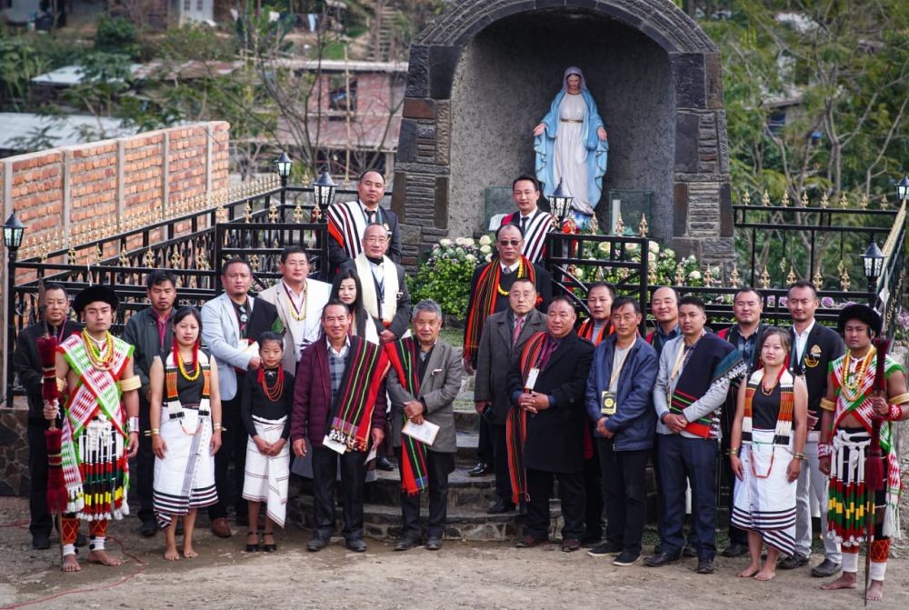 ACYA leaders and others during the inaugural session on January 19 at Sechü-Zubza.