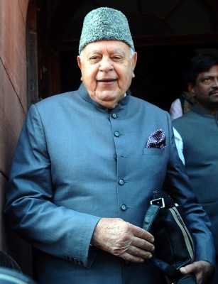 Spirit of ‘Hindi-Chini Bhai Bhai’ should be rebuilt: Farooq Abdullah