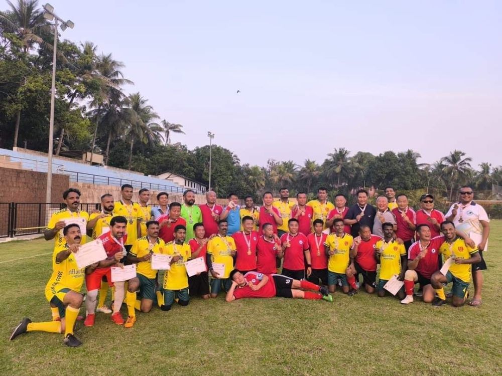 Nagaland team with Kerela