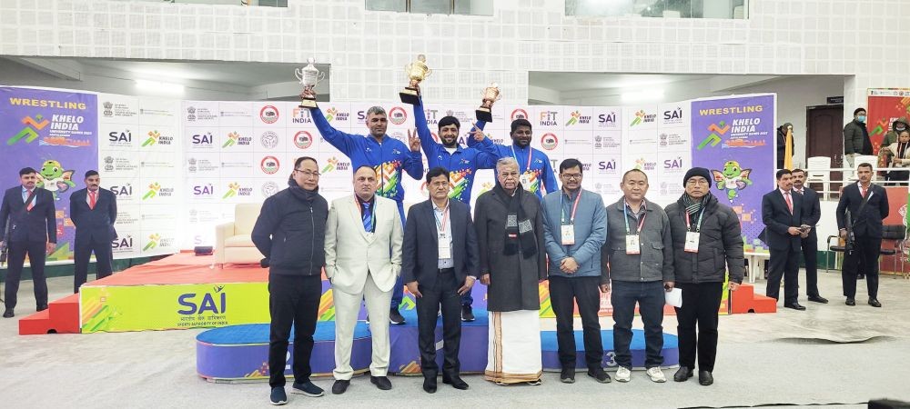 Nagaland’s Governor La Ganesan and others with overall champion team Chandigarh University and others during closing ceremony of  Khelo India University Games (Wrestling) on February 25 in Kohima. (Morung Photo)