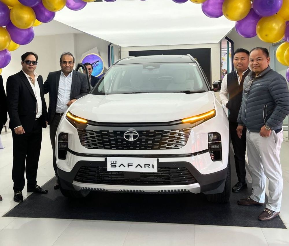 Advisor Tovihoto Ayemi and Amit Sinha, Zonal Manger, Kolkata with others during the launching of Tata’s new models, Safari, Harrier and Nexon at Nili Motors, Purana Bazar, Dimapur on February 8. (Morung Photo)