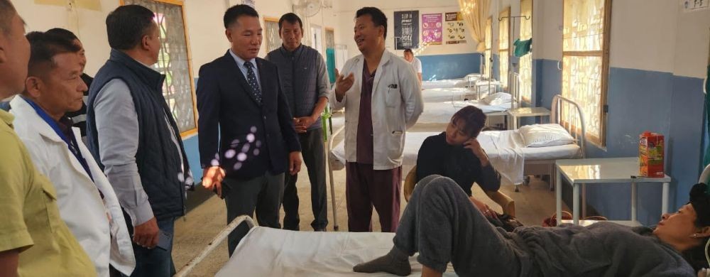 Nagaland H&FW Minister P Paiwang Konyak visits the patients at CHC Tuli on February 13.