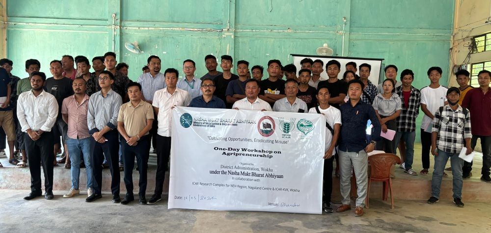Participants and officials during the workshop on Agripreneurship held at Bhandari Town Hall on May 16. (Morung Photo)