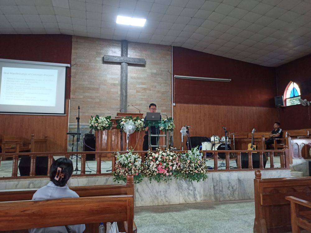 Dr Nichukholie Vupru DNO, NOHP giving awareness on Oral health and oral cancer to the youth of Longleng Town Baptist Church on May 26. (Photo Courtesy: NHOP Longleng)