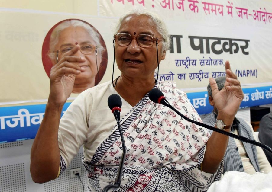 Narmada Bachao Andolan leader Medha Patkar addresses the 'Issues of mass movements and prohibition in present time' during Jagjivan Ram memorial lecture, in Patna on Saturday Dec 24,2022.(Photo:IANS)