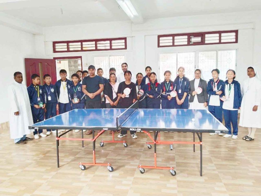 Wokha District Sports Council distributed table tennis boards and other equipment to Don Bosco Higher School Wokha for Persons with Disabilities on June 22. Additionally, it was announced that besides Don Bosco Higher School, Wokha, other schools are welcome to utilize the provided equipment for playing table tennis at Don Bosco Higher Secondary School.