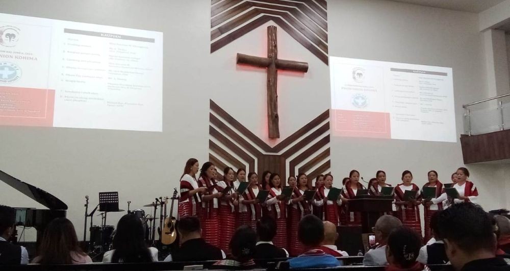 Phomla Hoichem Kohima unit perform special song was during 72nd Phom Day in Kohima on June 6. (Morung Photo)