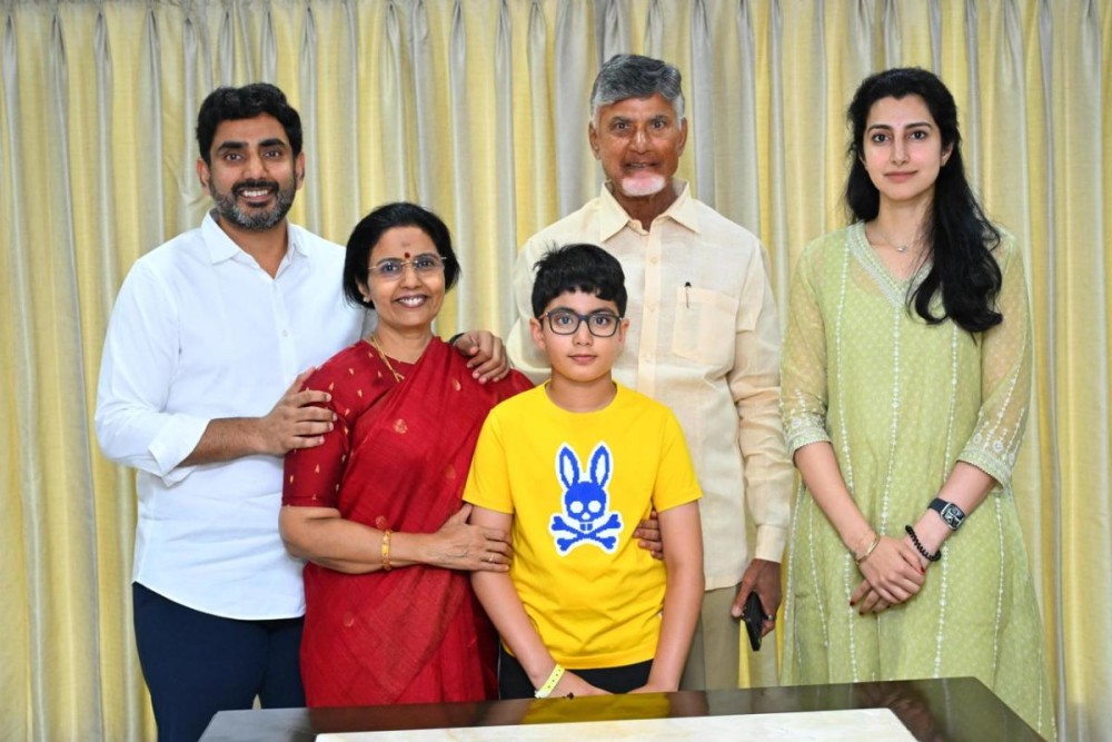 Undavalli: Telugu Desam Party Chief N. Chandrababu Naidu celebrates the Assembly elections win and the party's lead in the Lok Sabha elections with family members at his residence in Undavalli on Tuesday, June 4, 2024. (Photo: IANS)