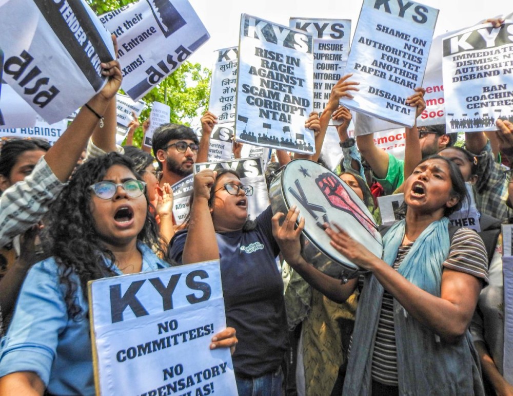 New Delhi: Students from various organisation stage a protest against the irregularities in NEET-UG examination outside Ministry of Education, in New Delhi, Monday, June 10, 2024.(IANS/Anupam Gautam)