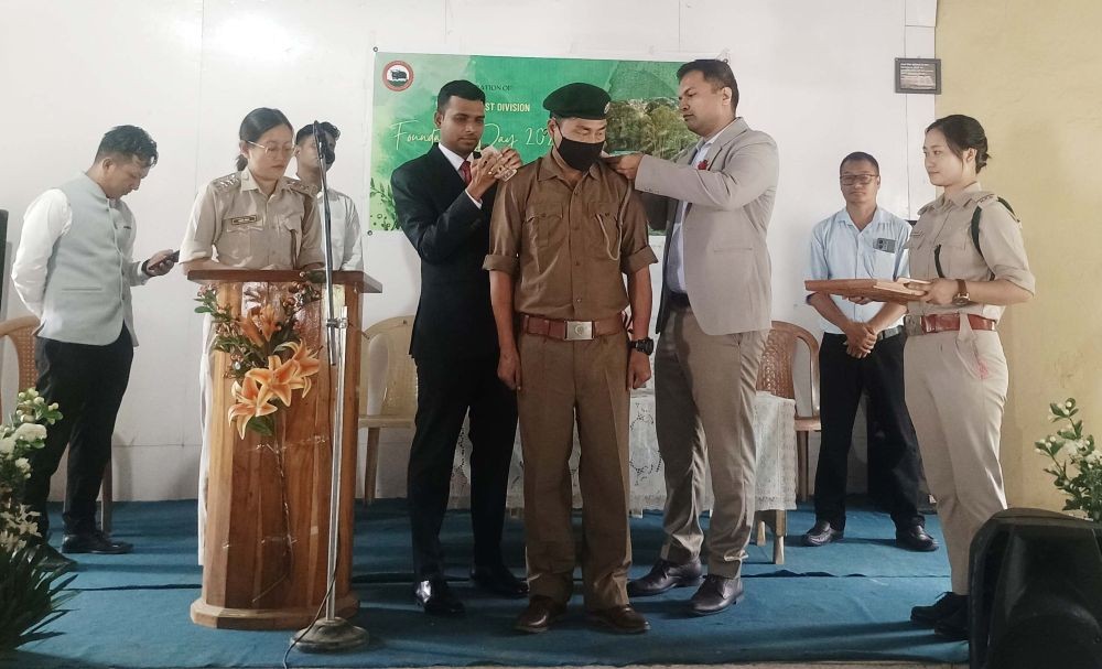 Suman WM Sivachar, IFS, DFO Wokha Forest Division and Doyang Plantation Division along with Rajiv Shankar, IFS, ACF, Wokha Forest division during the Pipping ceremony for Lanuakum Ao, Forester-1.