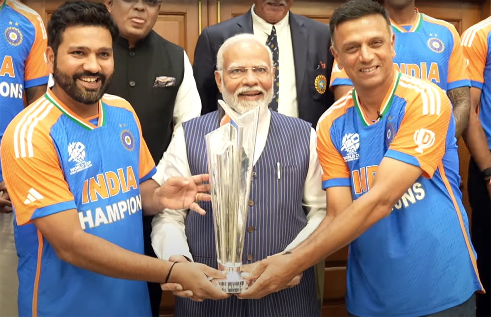 New Delhi: Prime Minister Narendra Modi with India's head coach Rahul Dravid, captain Rohit Sharma and other players during a meeting at his residence at 7, Lok Kalyan Marg, New Delhi, Tuesday, July 02, 2024.(IANS)