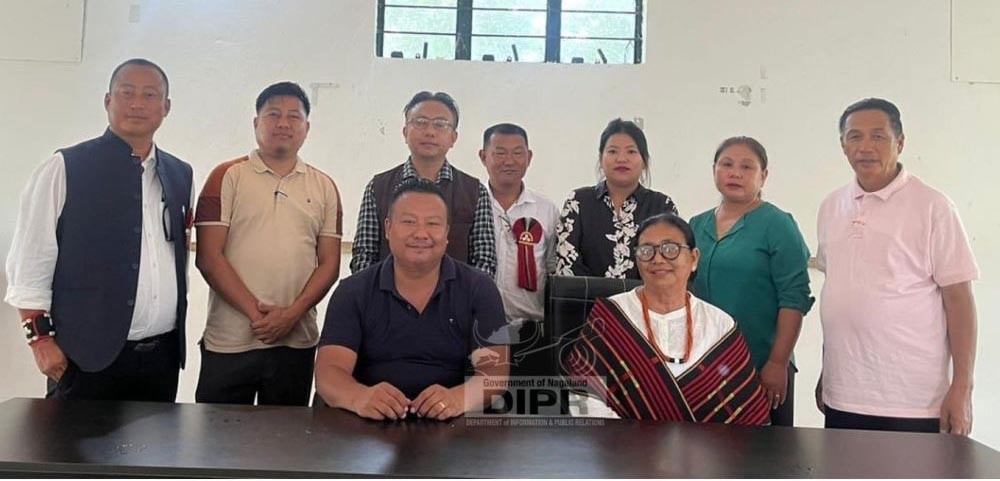 Newly elected Niuland Town Council Members, after administration of oath by the Deputy Commissioner, Niuland at DC’s Conference Hall on July 4. (DIPR Photo)