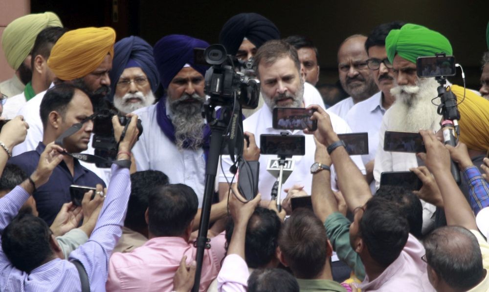 New Delhi: Leader of Opposition Rahul Gandhi and Farmer Leaders addresses to media after meeting during the 2nd session of the 18th LokSabha at Parliament in New Delhi on Wednesday July 24, 2024.(Photo:IANS/Qamar Sabtain)