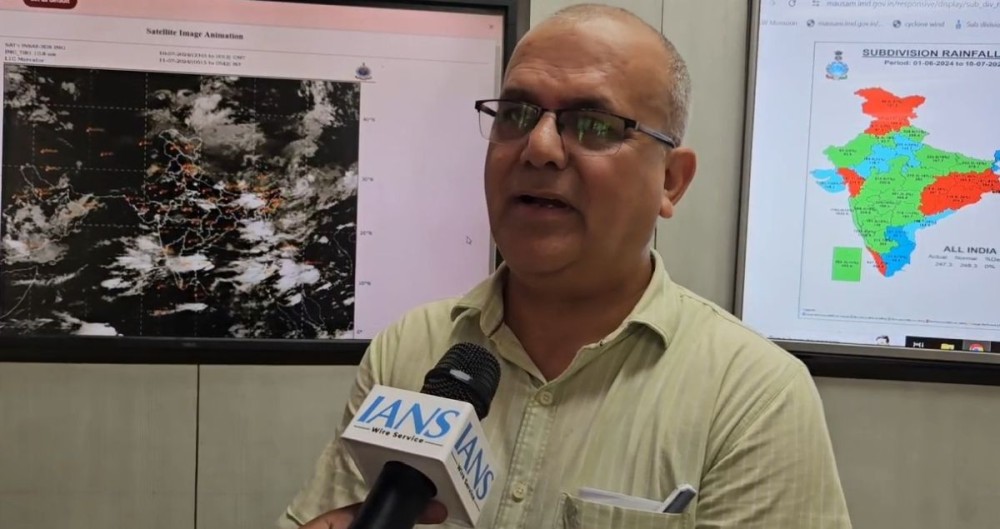 IMD predicts moderate rainfall for Delhi-NCR, issues red alert for northeast