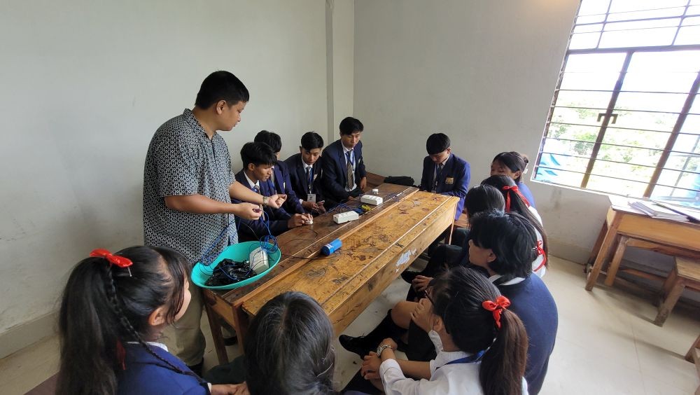 Students of TM Government Higher Seconday School, Kohima engaging in various vocational skills during the Shiksha Saptah (Education week) on July 26. (Morung Photo)