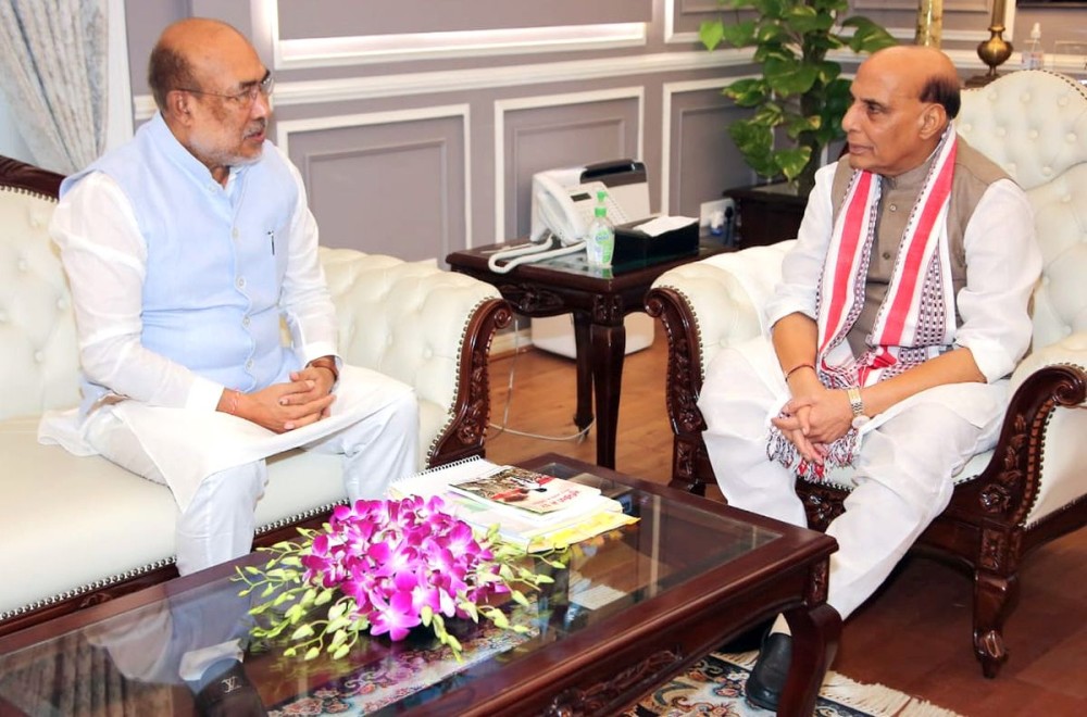 New Delhi: Defence Minister Rajnath Singh meets Manipur Chief Minister N. Biren Singh in New Delhi on Friday July 26, 2024. (Photo: IANS)